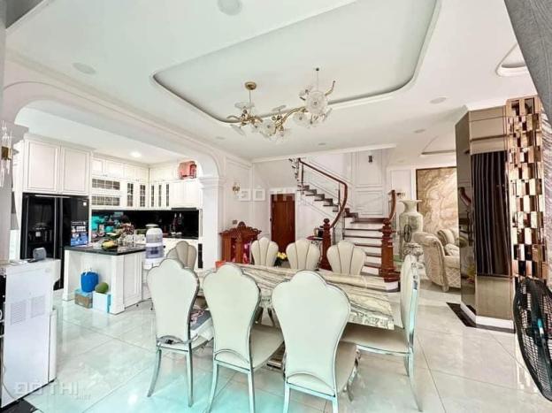 Bán nhà biệt thự, song lập tại Phường Tân Phong, Quận 7, Hồ Chí Minh diện tích 210m2 giá 74.5 Tỷ 14693182