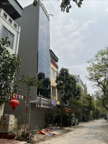 Bán nhà Kđt Mậu Lương - 50m, 7 tầng, 11.7 tỉ, thang máy, vị trí vip 14698369