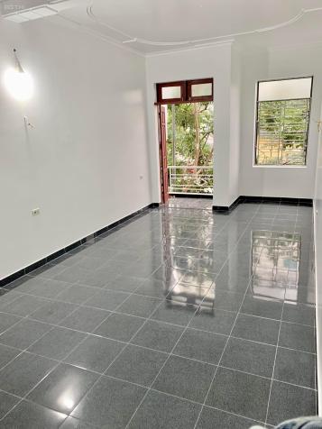 Cho thuê nguyên nhà 4 tầng tại Lô 27 Lê Hồng Phong, vừa ở vừa kinh doanh cực đẹp. 14705378