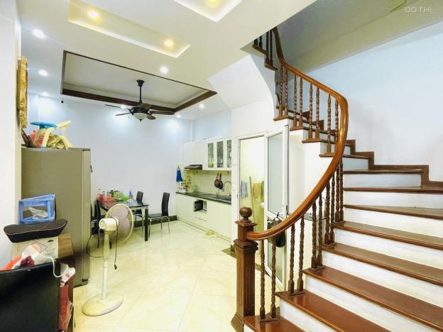 Bán nhà Minh Khai 40m2, 5 tầng, MT 4m, ngõ nông kinh doanh, cho thuê cực lãi, nhỉnh 6 tỷ TL 14707877