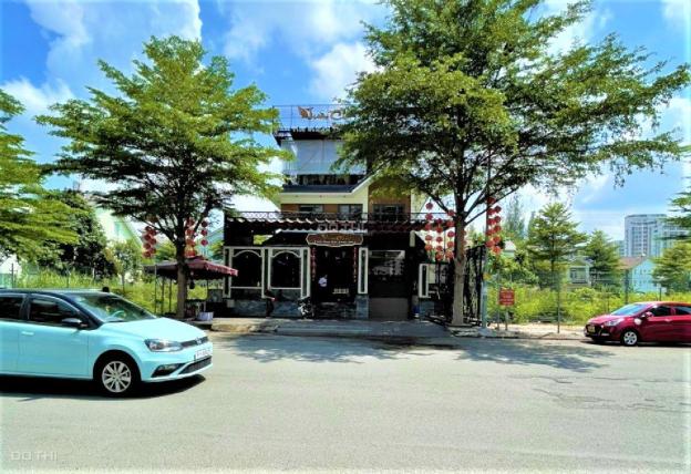 Bán biệt thự Sadeco nghỉ ngơi giải trí ngay cạnh Vivo City Phường Tân Phong, Quận 7 14708047