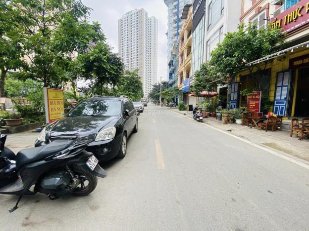 Bán nhà phân lô ô tô dừng tranh đổ ở phố Chùa Láng, DT 60m2 thang máy, giá 24 tỷ: 0936071228 14715319