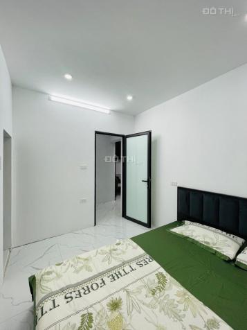 Bán căn hộ tập thể 5 phòng ngủ Lê Gia Định, tầng 2, DT 116m2, full nội thất cực đẹp. Giá 3,7 tỷ 14716675