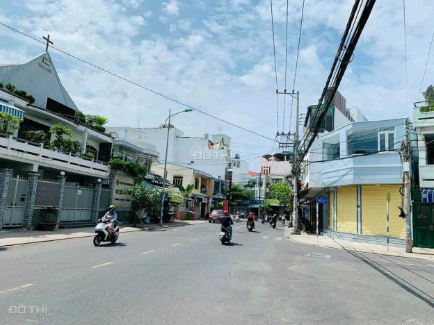 Nhà mặt tiền rộng, đường lớn, TT. TP Nha Trang 14721716
