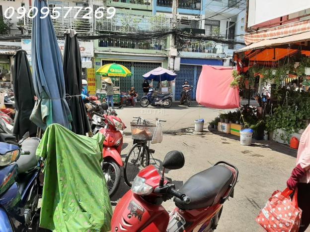 Cho thuê kiot số 6 mặt tiền chợ Trần Hữu Trang, Phường 10, Phú Nhuận 14729983