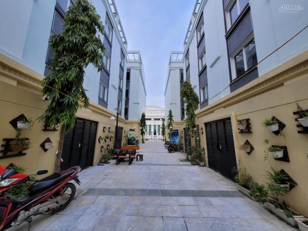 Chính chủ cần tiền bán nhà phố 2 mặt tiền đã có sổ đỏ ngay cạnh ủy ban thành phố mới Thanh Hóa 14737065