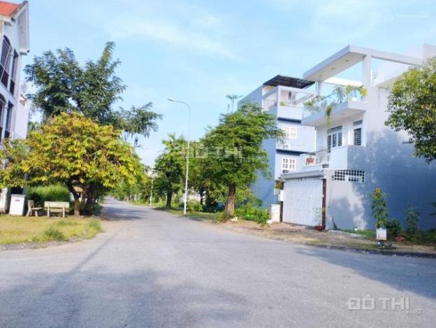Cần bán nhanh lô nhà phố D diện tích 4,5x20m (90m2) tại KDC Nam Long Q9 giá 7.55tỷ 14740071