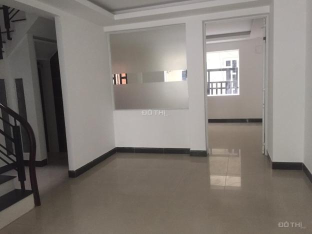 Nhà phố kinh doanh và có 4PN khu Hưng Gia 3, Phú Mỹ Hưng giá thuê tốt 14745055