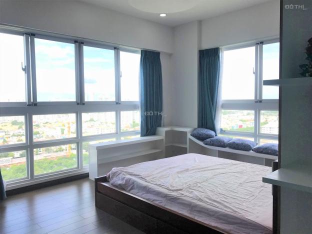 Bán gấp giá rẻ căn hộ Happy Valley 115m2, view đường nguyễn văn linh 14745093