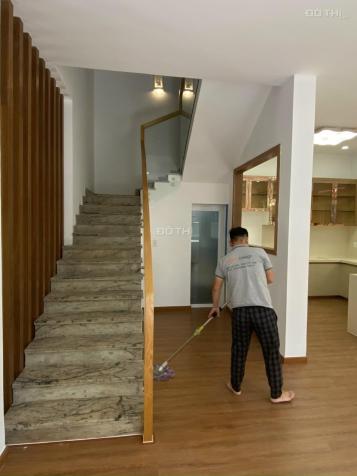 Bán biệt thự song lập khu Mỹ Hào, Phú Mỹ Hưng sổ hồng cầm tay gd nhanh 14754899