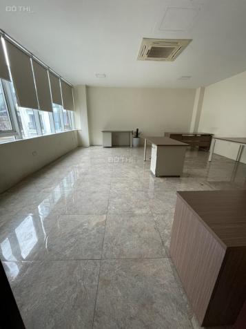 Cho thuê văn phòng Khuất Duy Tiến , 45 m2, có sẵn ít nội thất như Ảnh 14755136