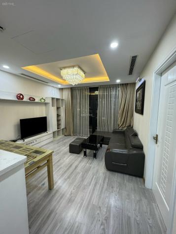 Bán gấp căn hộ Vinhomes Royal City 3 ngủ, ban công Đông Nam mát mẻ, tầng thấp, sẵn ở, chỉ 7.4 tỷt 14762823