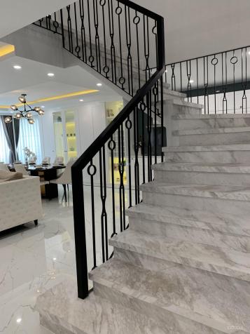 Bán căn hộ Tản Đà Court , 163m2 , duplex , 8.5 tỷ , sổ hồng riêng 14776075