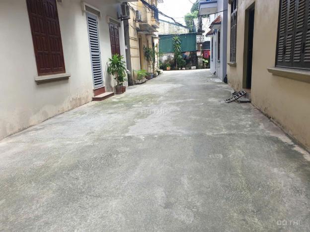 SIÊU SIÊU. HIẾM. NHÀ C4 LÔ GÓC 3 THOÁNG, Ô TÔ 7 CHỖ VÀO - TRÁNH NHAU, KHU TRUNG TÂM, GÍA MỀM 14797215