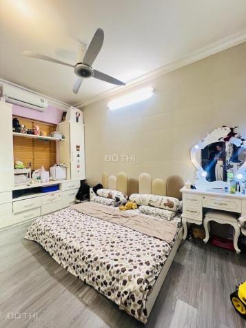 🏠Siêu phẩm Nhà mặt đường đê la thành, lô góc 2 mặt thoáng .DT:33m-5T-MT,5m, Giá chỉ  7.3 tỷ 14811051