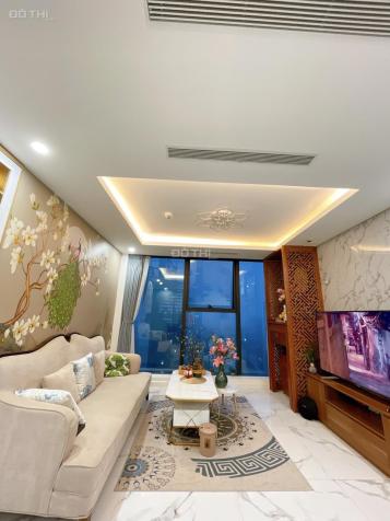 Chính chủ bán nhanh căn 2 ngủ 73m tầng cao view nội khu full nội thất 14811106