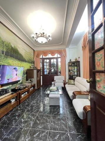 Bán Nhà Ngõ 72 Nguyễn Trãi Thanh Xuân 50m2 x 5T, Chỉ 6.3 Tỷ, Cạnh Royal City. 14812001