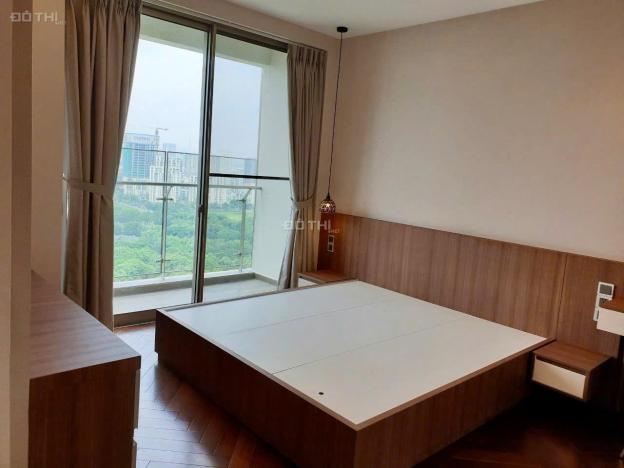 Cho thuê Midtow 3PN, 3WC, 3 ban công, view sông, lầu cao, full nội thất 14813001