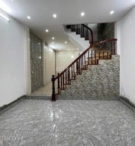 Bán Nhà Ngõ 325 Kim Ngưu, 40m², 5 Tầng, 6 PN – Giá 7,5 Tỷ gần OTO 14821831