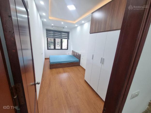 Bán nhà phố Bạch Mai, quận Hai Bà Trưng, mặt ngõ to , kinh doanh , nhà đẹp , ở ngay  28m, 5x tỷ 14838022