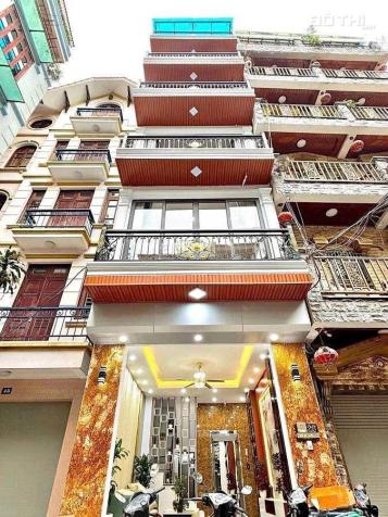 Ô tô đỗ cửa- 6 tầng thang máy- 8,9 tỷ- dt38m2- mt4,2- Trung Tâm Cầu Giấy 14839089