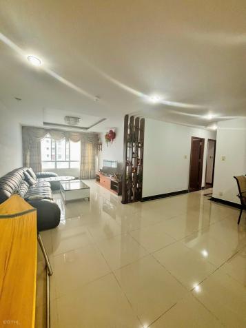 Cho thuê căn hộ chung cư Giai Việt Q8, Diện tích 150m2 3 phòng ngủ, đầy đủ nội thất 14841117