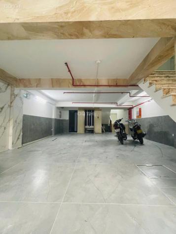 Nhượng toà văn phòng 90m2 8 tầng Khu VIP phố Dương Khuê Cầu Giấy 14842492