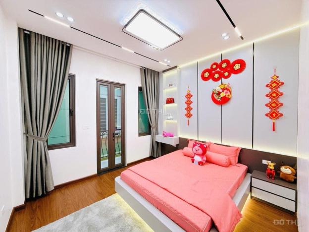Bán nhà mới tinh 42m 4tầng MT3,9m 9tỷ Xuân Thủy Dịch Vọng Cầu Giấy Xây mới Trung tâm quận. 14842578