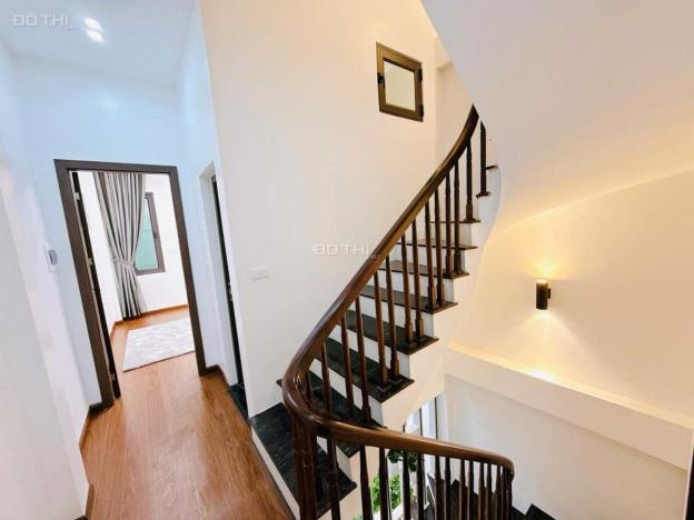 Bán nhà mới tinh 42m 4tầng MT3,9m 9tỷ Xuân Thủy Dịch Vọng Cầu Giấy Xây mới Trung tâm quận. 14842578