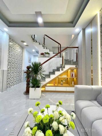 Bán nhà nhà Phạm Văn Chiêu Gò Vấp Mặt tiền rộng DT 40m2 x 2 tầng - giá chỉ 4.5 tỷ. Tặng full nội 14845784