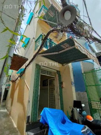 Bán nhà 3 tầng, Quận 1, hẻm 2m, gần Trần Khánh Dư, 33 m2, 4,3 tỷ. 14846994