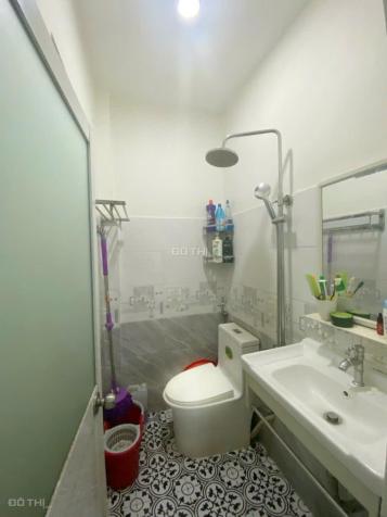 Bán nhà quận 8, 3 tầng đúc mới đẹp, ngang 4m, 2 phòng ngủ, giá 2 tỷ 550 14848631