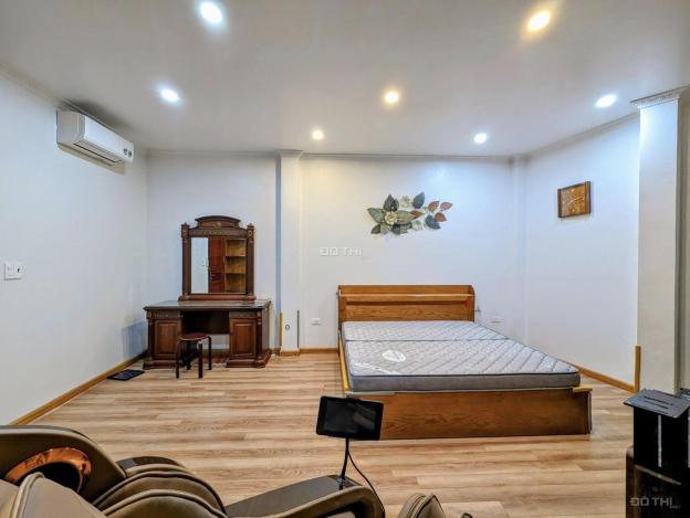 Cần bán nhà phố Nguyễn Quý Đức 40m 5 tầng, mặt tiền 6,2m giá 7,99 tỷ ô tô đỗ cửa 14852536