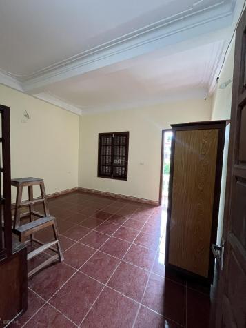 Cho thuê nhà riêng Nguyễn Xiển, 50 m2 x 4.5 tầng, ngõ 2 oto tránh nhau 14853319