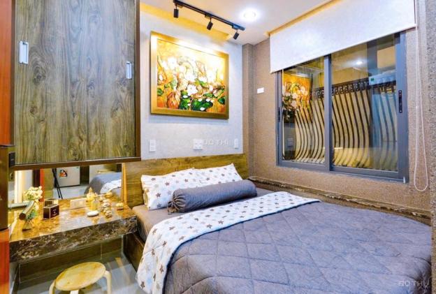 Bán nhà QUẬN 1, Đề Thám, Diện tích 4.8 x 5m, Giá 5.7 tỷ 14854489