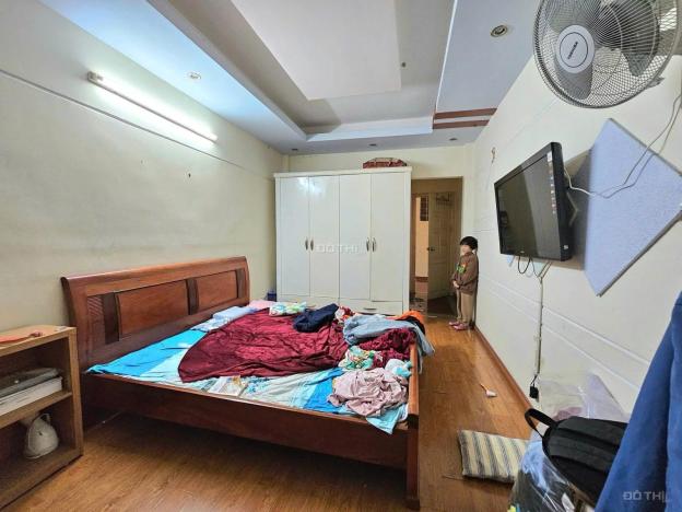 Bán Nhà 5 Tầng, Giáp Nhất Quận Thanh Xuân 31M2, 5.9 Tỷ Ô Tô Cách Nhà 35M. 14854664