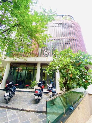 Bán nhà mặt phố tại Phường Dịch Vọng, Cầu Giấy, Hà Nội diện tích 268m2 giá 72 Tỷ 14858291
