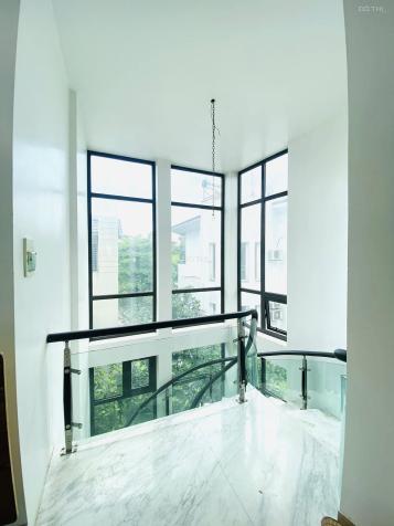 Bán nhà mặt phố tại Phường Dịch Vọng, Cầu Giấy, Hà Nội diện tích 268m2 giá 72 Tỷ 14858291
