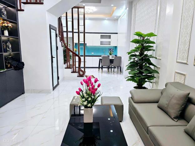 Siêu phẩm 6 tầng 43m2 Dịch Vọng Hậu, 6 phòng ngủ, full nội thất 9,8 tỷ 14858536