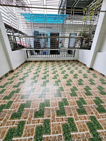 Siêu phẩm 6 tầng 43m2 Dịch Vọng Hậu, 6 phòng ngủ, full nội thất 9,8 tỷ 14858536