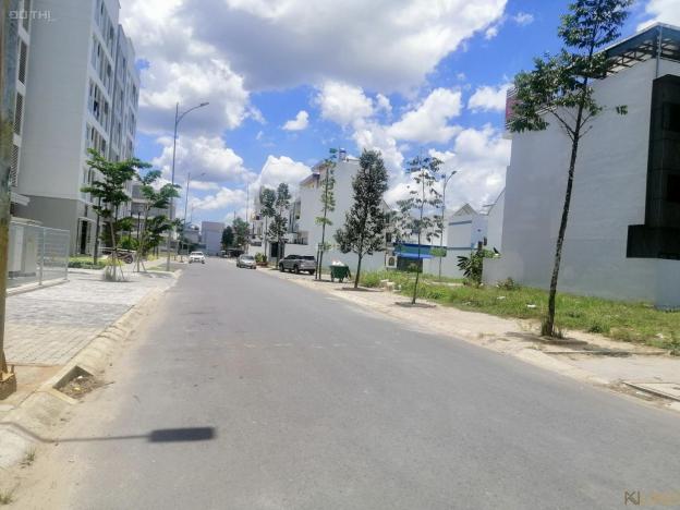 Bán đất tại Tân Thới Nhất Q12 DT 5x20=100m2 giá 1,599 tỷ, mặt tiền đường 12m 14859347