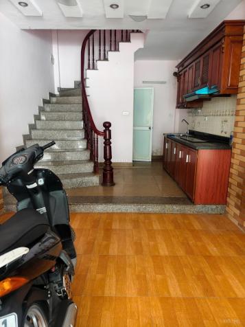 Cho thuê nhà riêng tại 80/58 Nguyễn Khánh Toàn, Quan Hoa, Cầu Giấy, Hà Nội diện tích 32m2 14860902