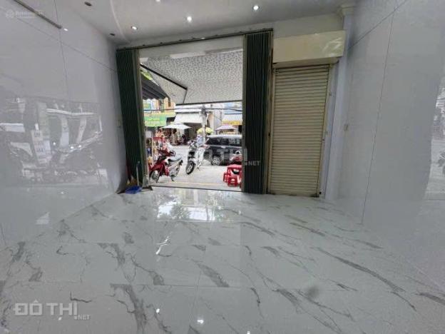 Cho thuê nhà mặt tiền đường Huỳnh Ngọc Huệ 14862647