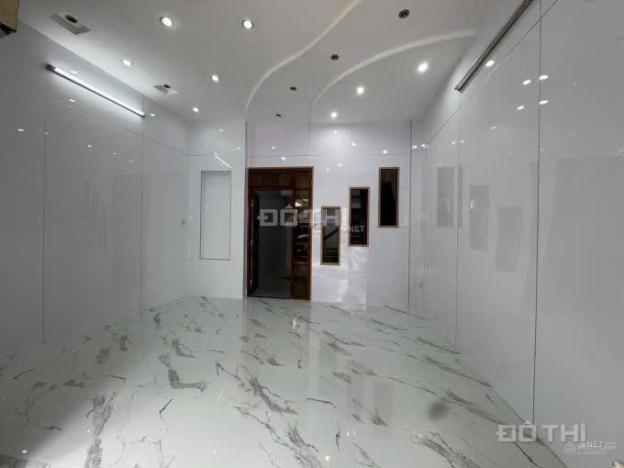 Cho thuê nhà mặt tiền đường Huỳnh Ngọc Huệ 14862647