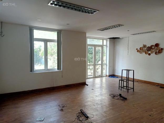 Cho thuê biệt thự KĐT  Mỹ Đình 2 180m2 4 tầng giá 38 triệu/tháng 14863601