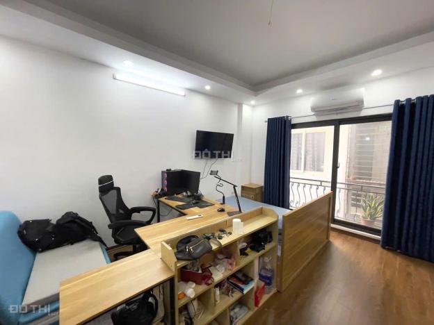 Bán nhà riêng tại Đường Hoàng Mai, Phường Hoàng Văn Thụ, Hoàng Mai, Hà Nội diện tích 31m2 giá 6.9 14865387