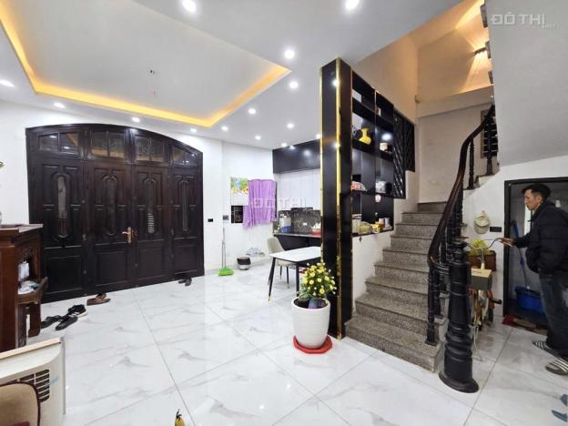 Bán Nhà Cầu Giấy, Nhà Xuân Thuỷ, 5Tầng, 37m2, Ngõ Ba Gác, Gần Phố, Sẵn Ở 14867868