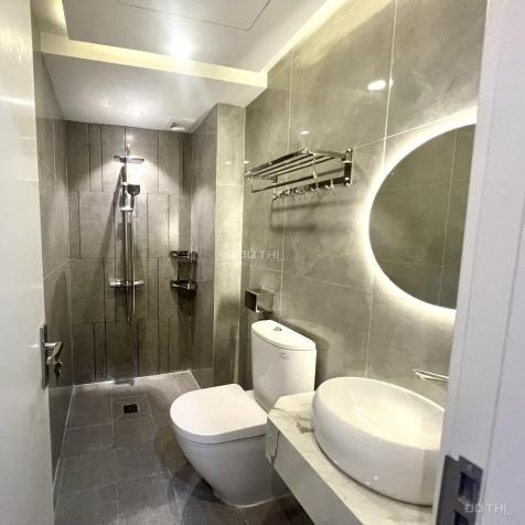 BÁN NHÀ MẶT PHỐ ĐÔNG CÁC, kinh doanh mọi loại hình. 63m2, mt 4m, 5 tầng thang máy. 14874027