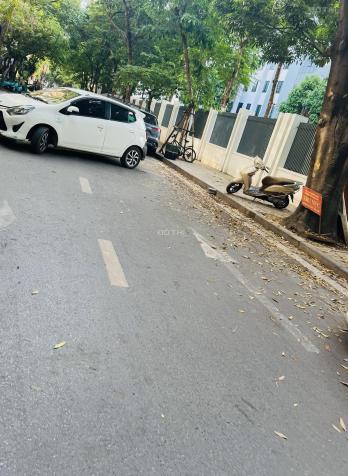 Cho thuê mặt bằng KD tầng 1 nhà phố TRẦN QUANG DIỆU- HOÀNG CẦU, kinh doanh tấp nập, VS riêng 14874038