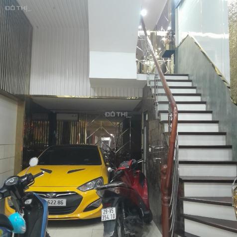 BÁN NHÀ ĐẸP, HIẾM NGUYỄN CHÍ THANH DT 40m2, Ô TÔ 30 CHỖ ĐỖ CỬA 14875340